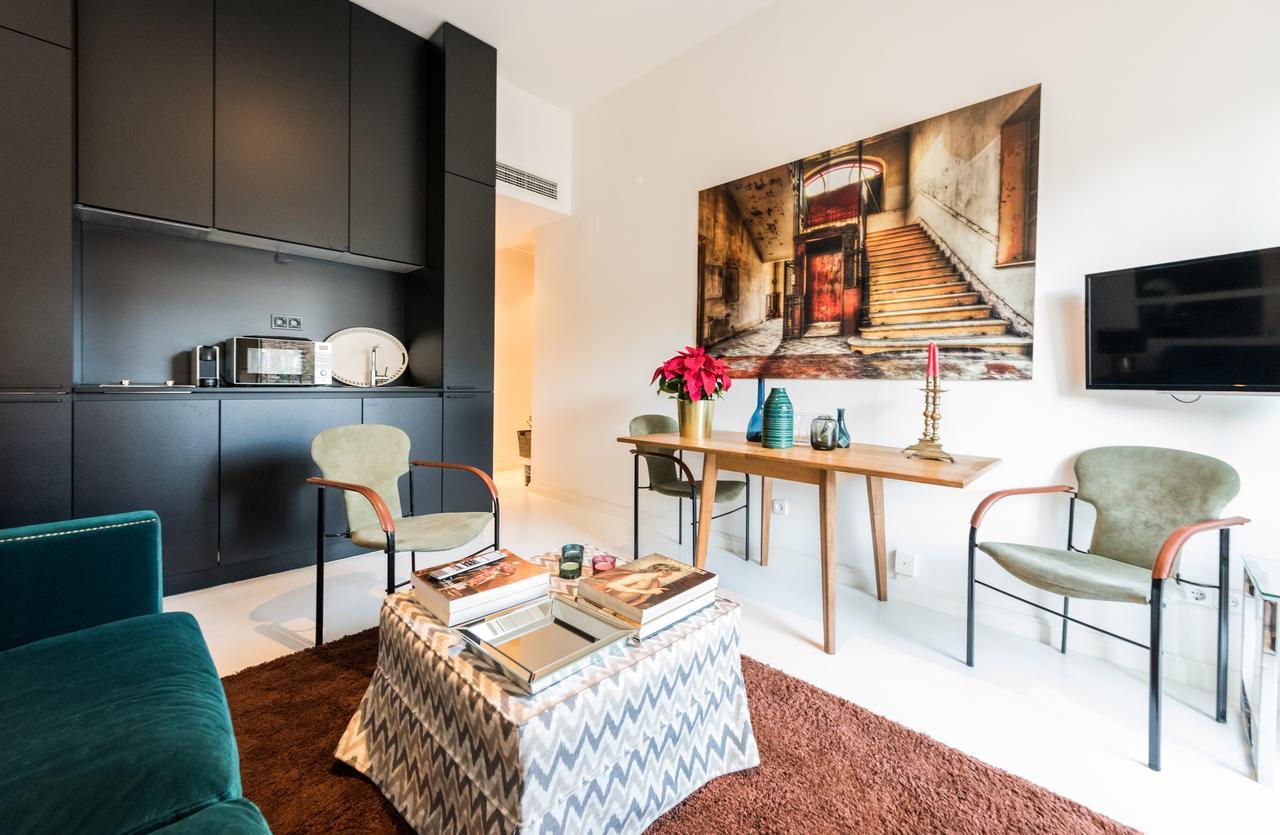 Plaza Santa Ana Apartment Madrid Exterior foto